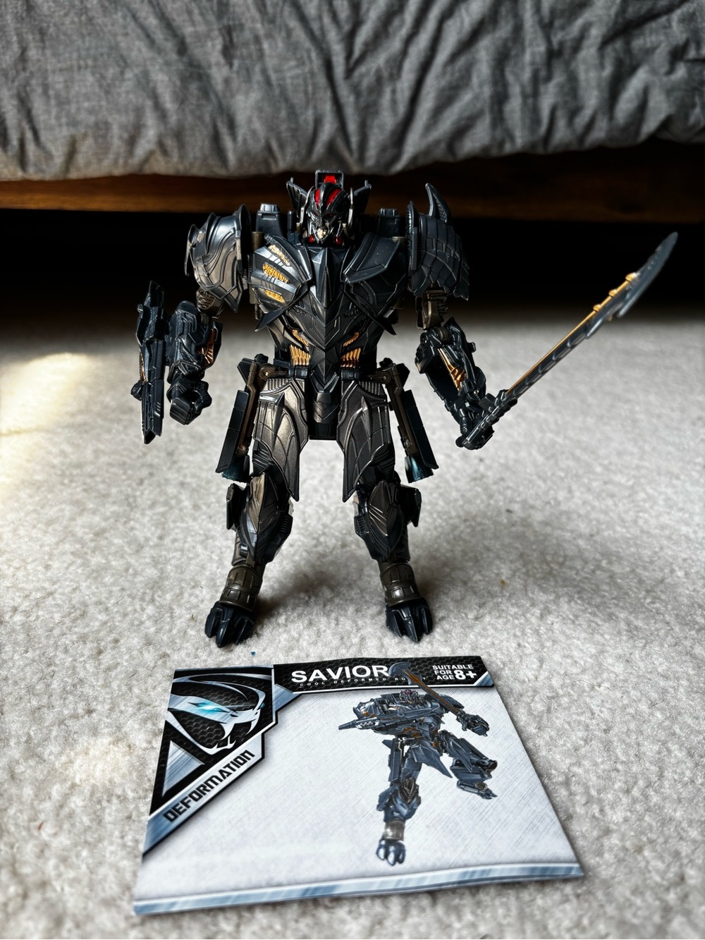 Deformation "Savior" Transformed Robot Action Figure (Megatron Off-Brand KO) Jet